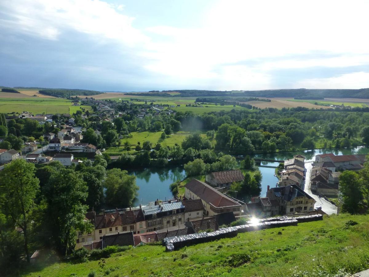 Dun-sur-Meuse Les Chambres De La Ville Haute المظهر الخارجي الصورة